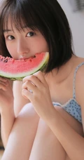 清爽短发妹子肩带波点睡裙室内榻榻米纯美写真