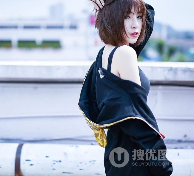 马来西亚精选短发清新女生黄洁琪写真，生活照片图集