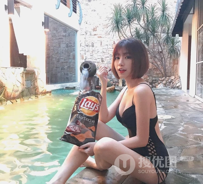 马来西亚精选短发清新女生黄洁琪写真，生活照片图集