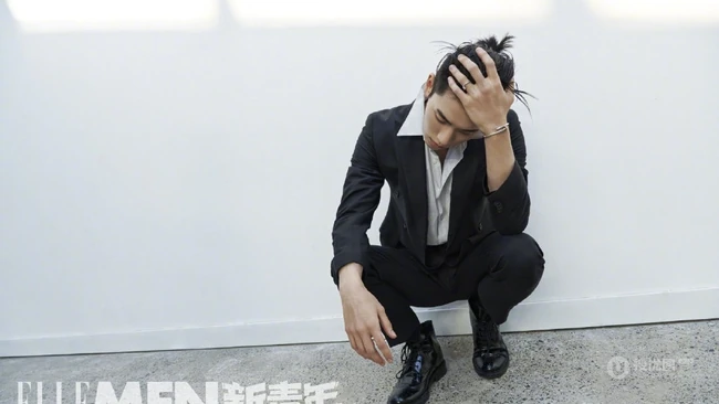 帅气大男孩王子异新青年时尚杂志写真图集