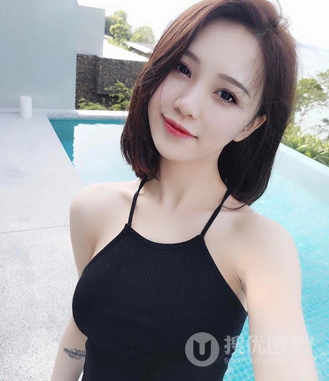 气质时尚女生Crystal李倩倩自拍美图，生活照片图集