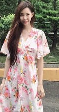 台湾精选妹子赵宁宁Ning气质写真，车展，生活照片图集