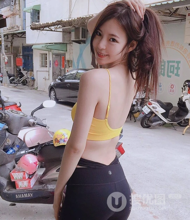 台湾精选妹子赵宁宁Ning气质写真，车展，生活照片图集