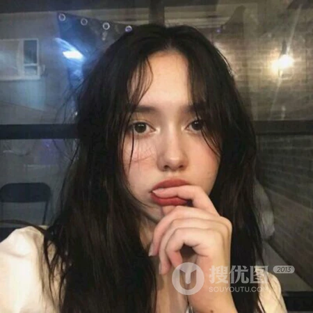个性十足发型多变的欧女生生头像