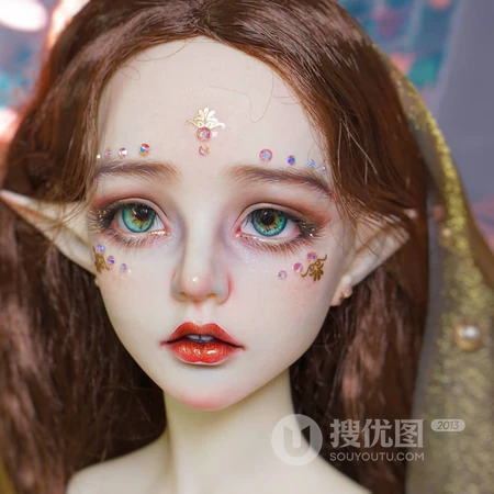 大眼睛尖尖的耳朵小小的脸蛋的精灵头像图片