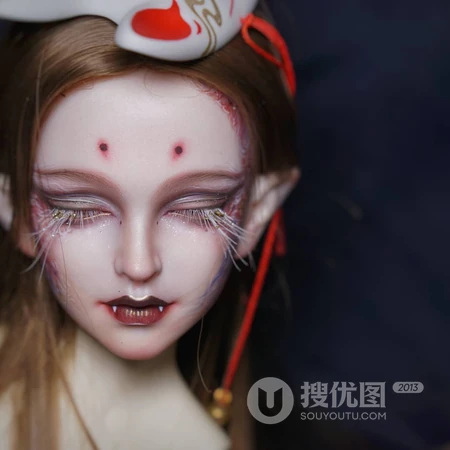 大眼睛尖尖的耳朵小小的脸蛋的精灵头像图片