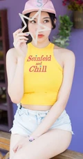 爱喝小茗同学的气质热裤女生小狐狸sica街拍写真图片