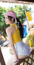 爱喝小茗同学的气质热裤女生小狐狸sica街拍写真图片