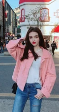 中亚女生Karimova Elina气质韩式打扮自拍，生活照片图集