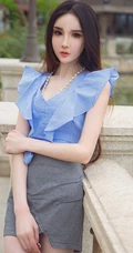 高冷气质冰美人，新疆女生阿依努尔瓦娅气质街拍写真集