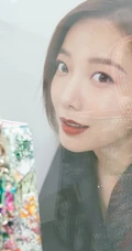 王珞丹清爽干练黑色休闲西服套装写真图片