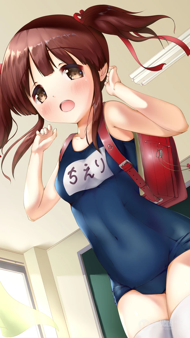 万圣节专属手机壁纸，可爱性感的制服动漫美女