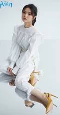 赖婧尝试不同潮流服饰《潮流新拍》杂志写真图片