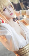 气质cos女生，国内模特夏美酱cos系列写真，现场照片图集