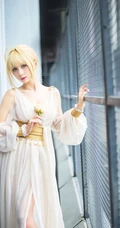 气质cos女生，国内模特夏美酱cos系列写真，现场照片图集