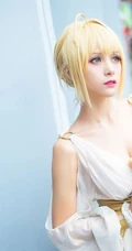 气质cos女生，国内模特夏美酱cos系列写真，现场照片图集