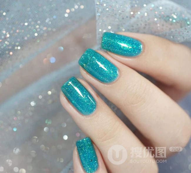 水果柠檬彩虹美甲效果图片 第3张