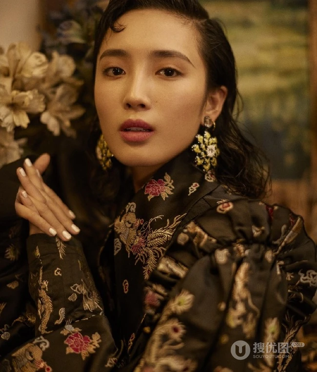 王紫璇个性复古上海滩风格杂志写真美图