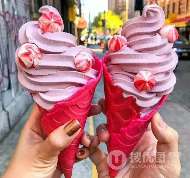 色彩缤纷的巧克力冰激凌图片，女生钟爱的甜食！ 第5张