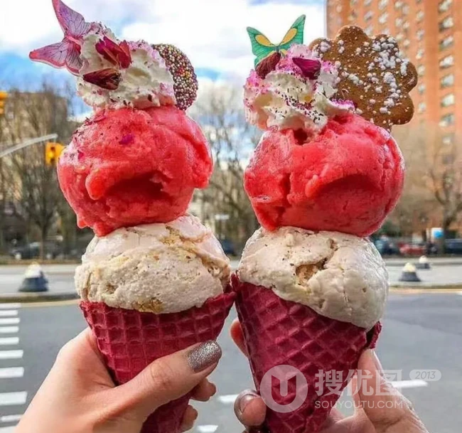 色彩缤纷的巧克力冰激凌图片，女生钟爱的甜食！ 第2张