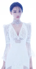 短发女生张馨予，全新短发形象演绎唯美婚纱大片！