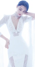 短发女生张馨予，全新短发形象演绎唯美婚纱大片！