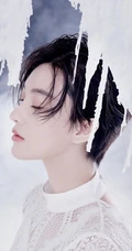 短发女生张馨予，全新短发形象演绎唯美婚纱大片！