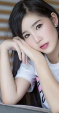 气质泰国女生Sukanay Konin图集，超级任性的匀称身形