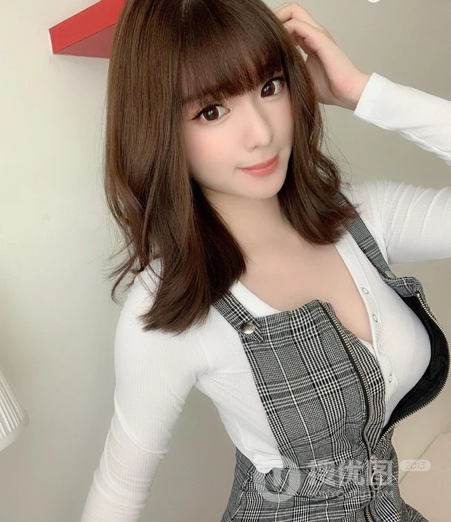 马来西亚精选童颜女生Amy香儿高清自拍，生活照图集