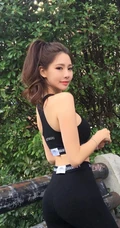 韩国号称美人鱼的女生VIVI气质自拍，写真，生活照片图集