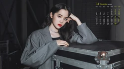 微卷长发美女欧阳娜娜高清正装西服桌面壁纸图片