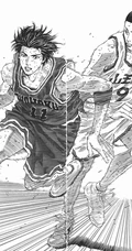 漫画《灌篮高手》高清篮球场竞技黑白插画图片