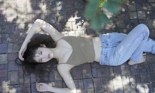 清纯与气质兼具，女生模特马场富美加写真，生活照图片集