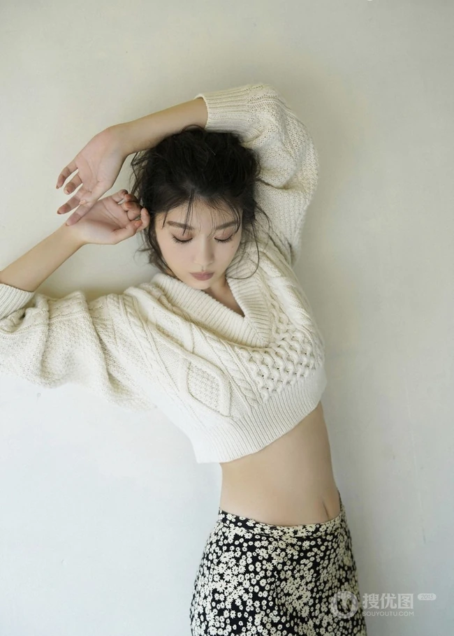 清纯与气质兼具，女生模特马场富美加写真，生活照图片集