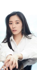 朱颜曼滋白衫格子短裤清爽动人写真图片