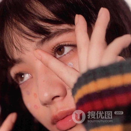 适合小女生使用的长发女孩头像