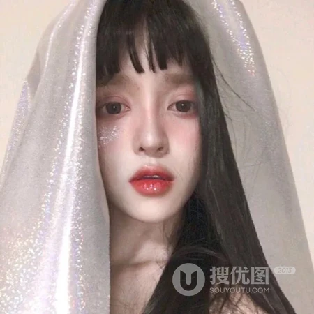适合小女生使用的长发女孩头像