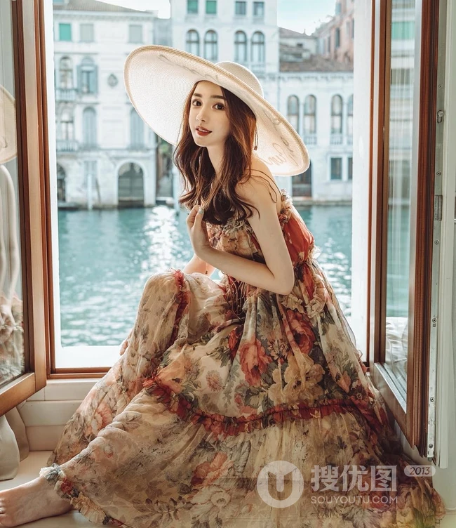精选香港女生小青蛙气质动人写真，自拍，生活照图片集