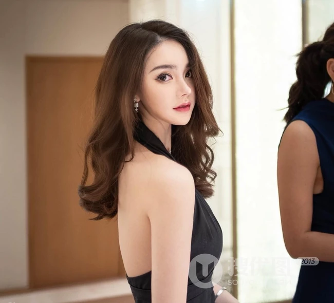 精选香港女生小青蛙气质动人写真，自拍，生活照图片集