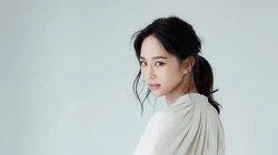 美女明星张钧甯白裙束腰优雅写真桌面壁纸图片