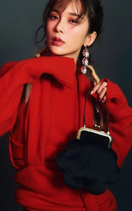 时尚百变魅力，女生明赵樱子各类服饰个性写真图片