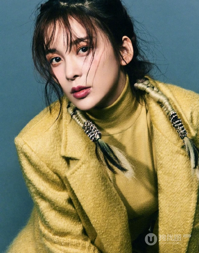 时尚百变魅力，女生明赵樱子各类服饰个性写真图片