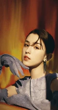 新疆女生哈妮克孜杂志写真大片，未来无限可能的新晋女星
