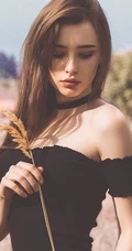 高颜值俄罗斯女生Dasha Taran高冷写真，生活照图集