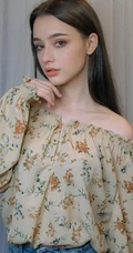 高颜值俄罗斯女生Dasha Taran高冷写真，生活照图集