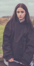 高颜值俄罗斯女生Dasha Taran高冷写真，生活照图集