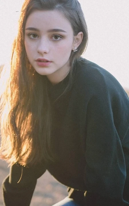 高颜值俄罗斯女生Dasha Taran高冷写真，生活照图集