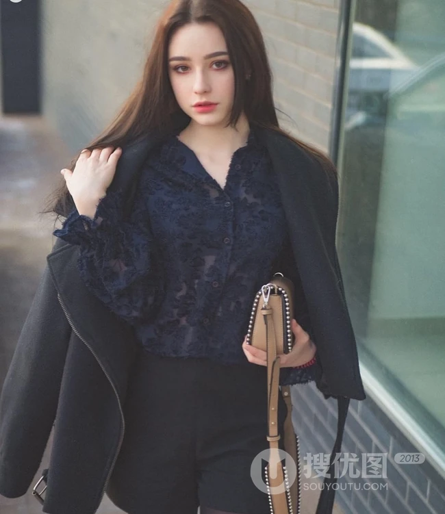 高颜值俄罗斯女生Dasha Taran高冷写真，生活照图集