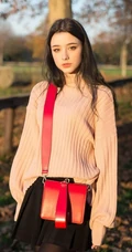 高颜值俄罗斯女生Dasha Taran高冷写真，生活照图集
