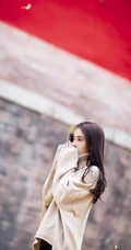 美女明星鞠婧祎拥抱大自然小清新风格手机壁纸
